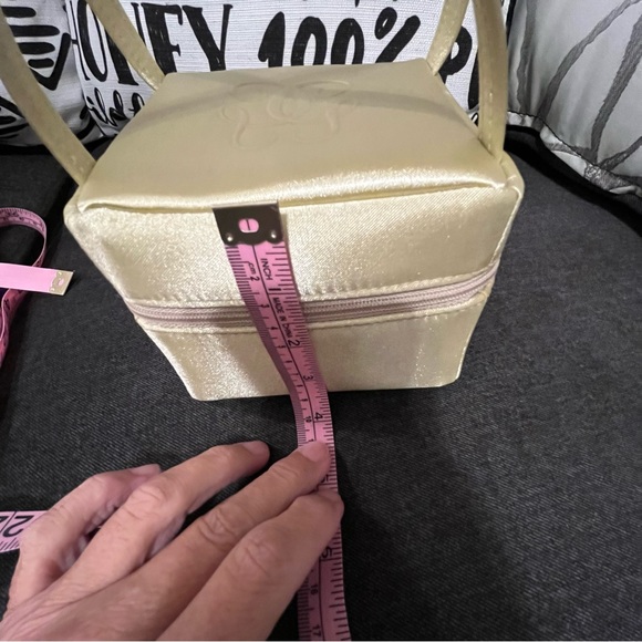 Guerlain Purse / Bag - Picture 11 of 11